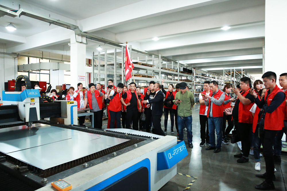 2018科恩火炬計劃暨科恩全國優(yōu)秀經銷商聯(lián)動大會